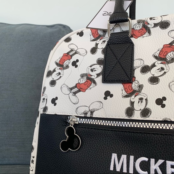 LAST ONE Mickey Mouse Weekender Duffle Luggage Bag - Picture 3 of 11